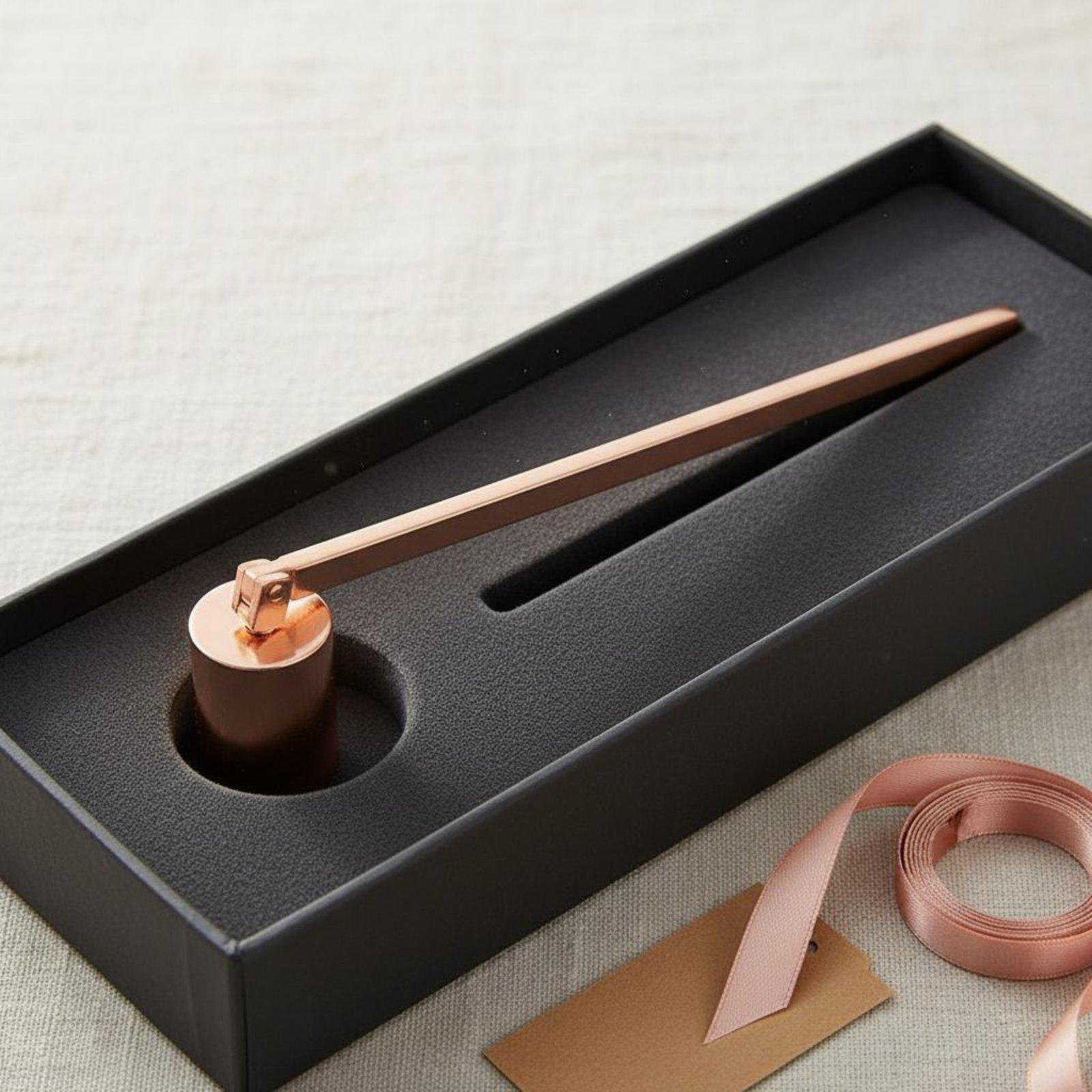 Elegant Gold Candle Snuffer To - Wick Dipper Tool recension och pris