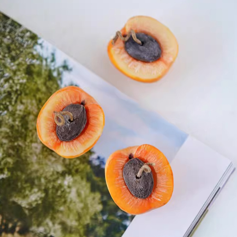3D Apricot Fruit Candle Silico - Candle Supplies To Make Candles recension och pris